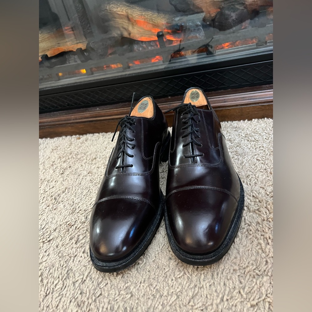 Used Leather Men’s Dress Shoe, Size 11, Johnston & Murphy Alder Cap Toe